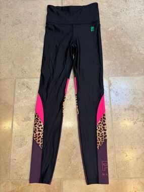 P.E Nation Women's Dynamic
Legging with leopard detail-NWT
